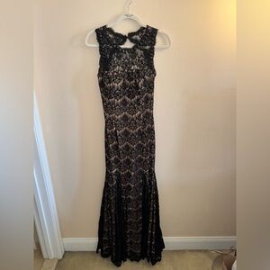 Betsy & Adam Black Lace Mermaid Maxi Gown